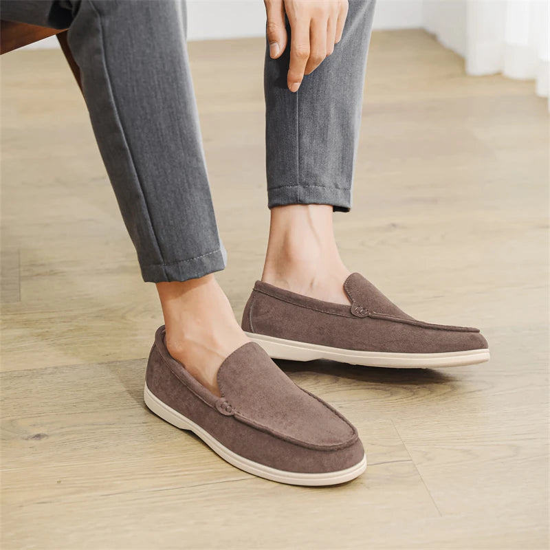 Men's Walking Shoes Suede Pointed Loafers Lightweight Non-slip Sports Shoes